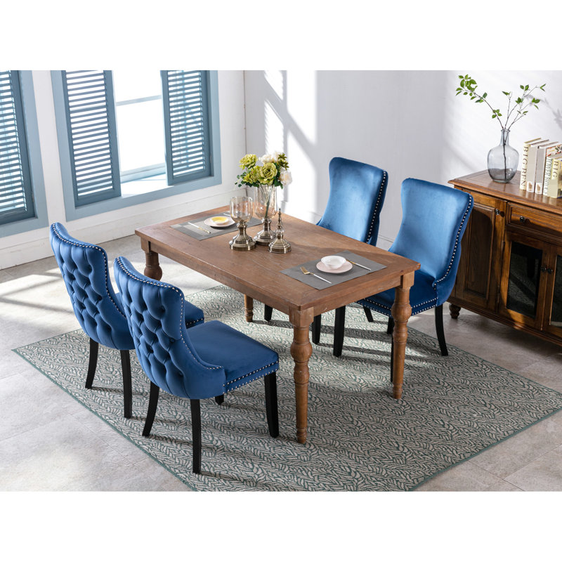 Chaise de salle à manger rembourrée de 2, velours bleu, pieds en bois massif, garniture de surpiqûres, 2 chaises en velours de style contemporain, tête de clou et
