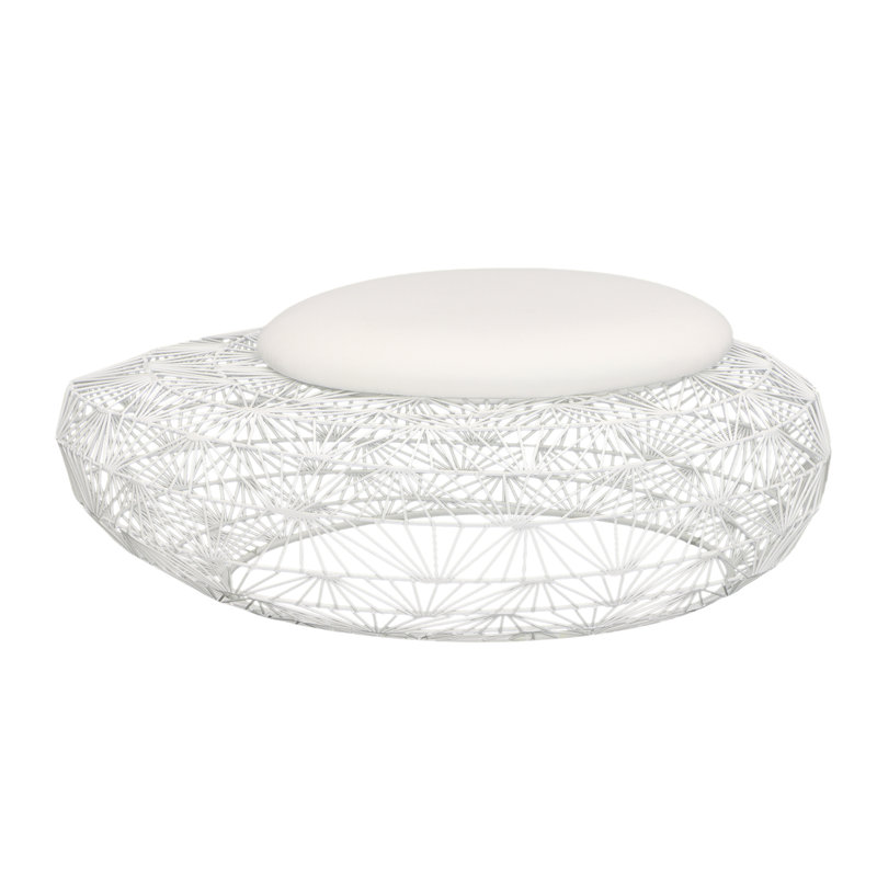 Tabouret en grillage métallique avec coussin