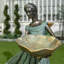 Statue mangeoire d'oiseaux Lady in Tulip