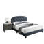 Élégant lit double avec tissu en toile de jute touffeté à boutons et garniture cloutée, parfait pour un décor de chambre à coucher européen classique.-1514592835-1514592832