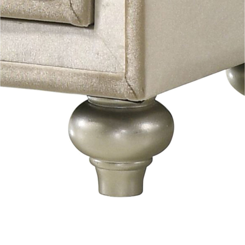 3 Table de chevet en velours beige doux avec panneaux décoratifs élégants