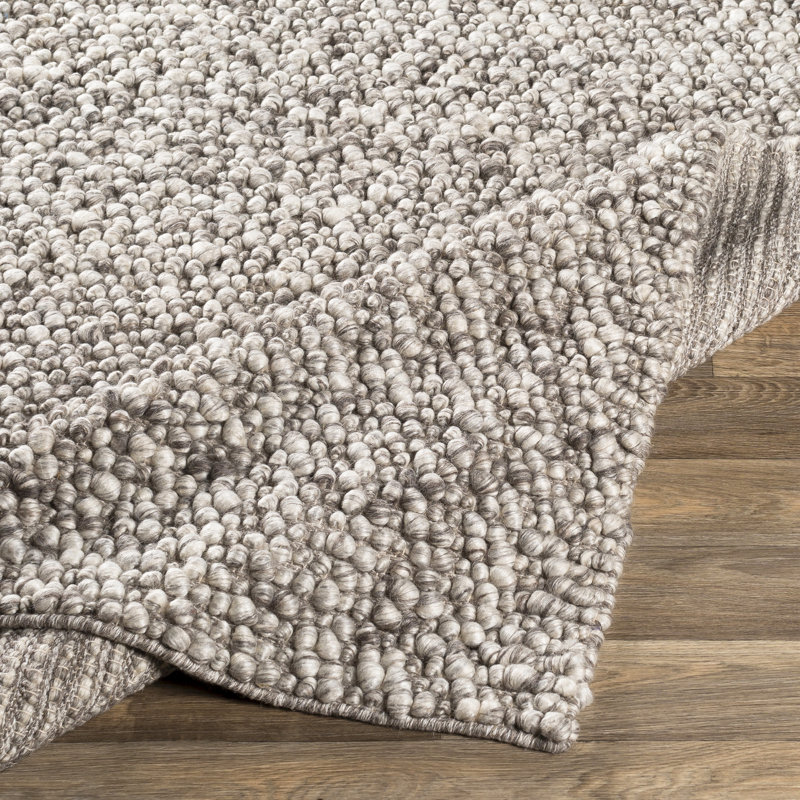 Sevag Indoor Rug, Rectangle 5' x 7'6"