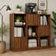 Bibliothèque autoportante cubique avec portes offrant des solutions polyvalentes de rangement et de présentation pour les besoins d'organisation moderne de la maison