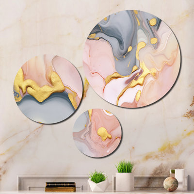 Abstract Wall Decor on Metal