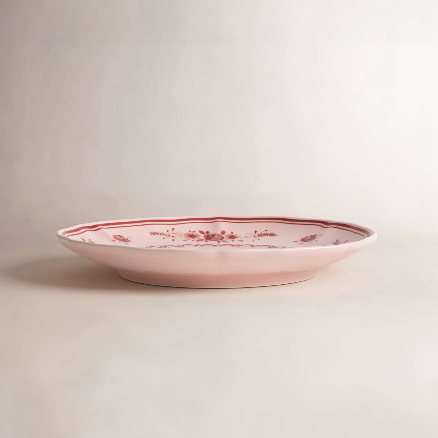 Vila Appetizer Plates, Pink/Red