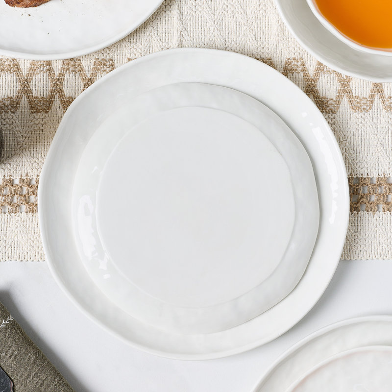 Sanjay 16-Piece Porcelain Dinnerware Set, White