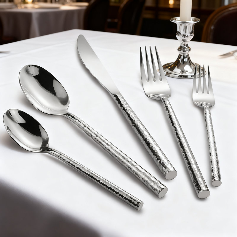 Ensemble de couverts 40 pièces en acier inoxydable forgé à la main 18/10 avec poignée martelée et couverts en argent massif