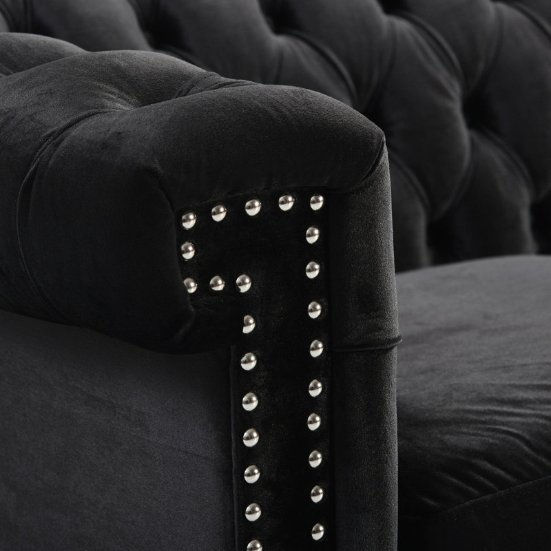 3 places en velours noir avec capitonnage traditionnel et rembourrage spacieux