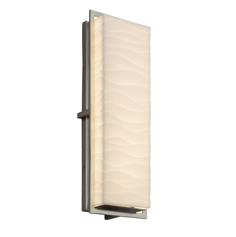 Plafonnier encastré d’extérieur Donasia, H 12 po x l 6,5 po x P 3,5 po, Nickel brossé