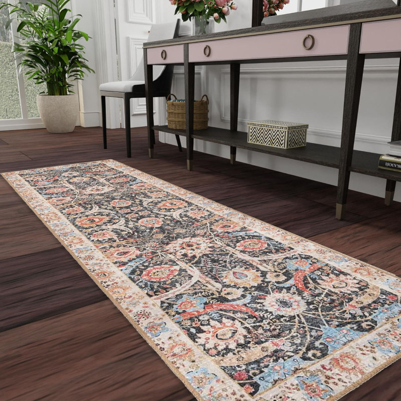 None Huguenot Runner Rug Black Color, Runner 2' x 8'