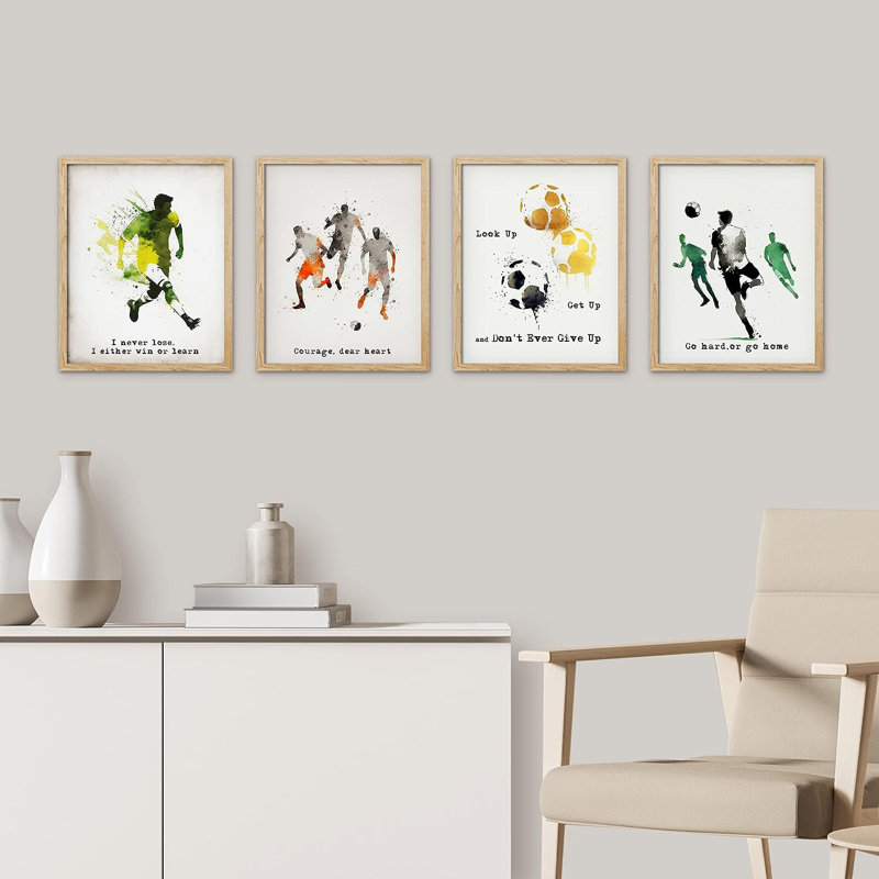 «Paint Stroke Soccer joueurs», reproduction encadrée de 4 pièces, H 10 po x l 8 po x P 1 po, Encadré naturel