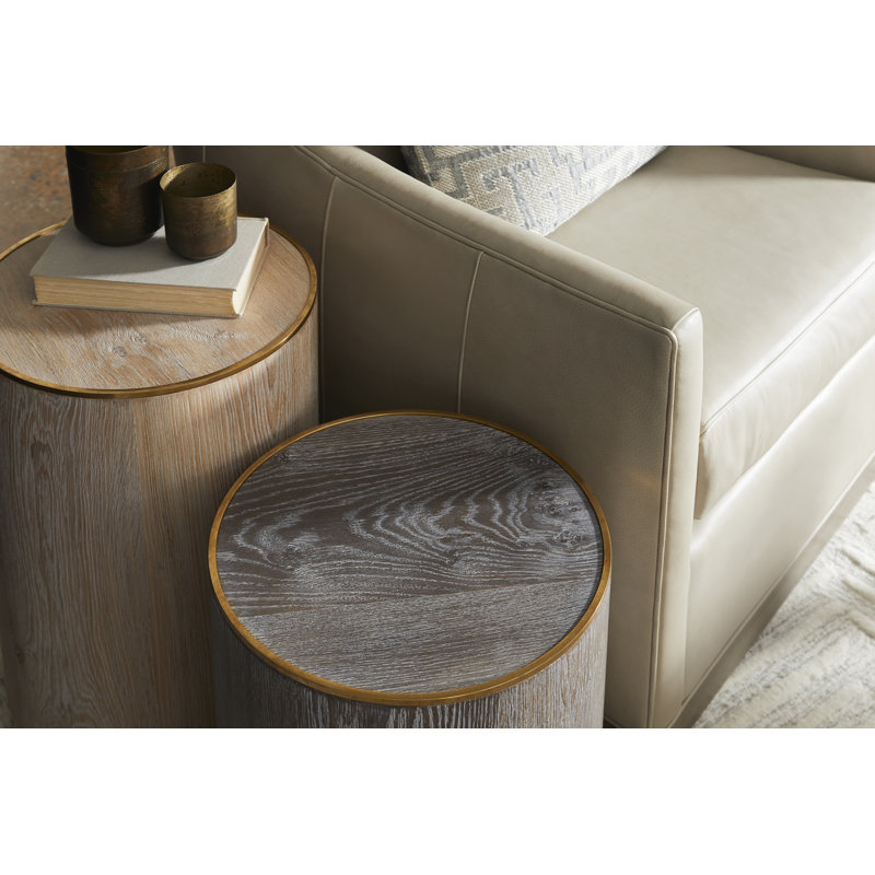 Finch Spot Table