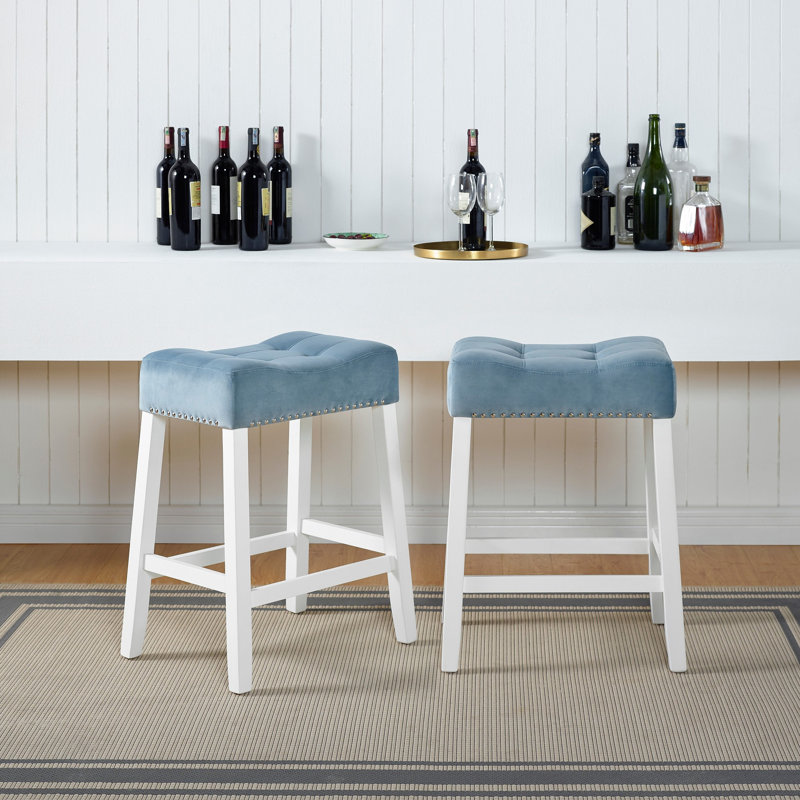 Ensemble de 2 tabourets en velours à hauteur de comptoir Morovo - Finition délavée Morovo, Bleu