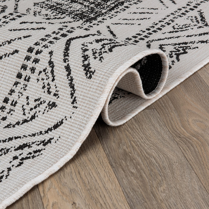 Trent Austin Design® Gallien Reversible Oriental Black/Ivory Indoor ...
