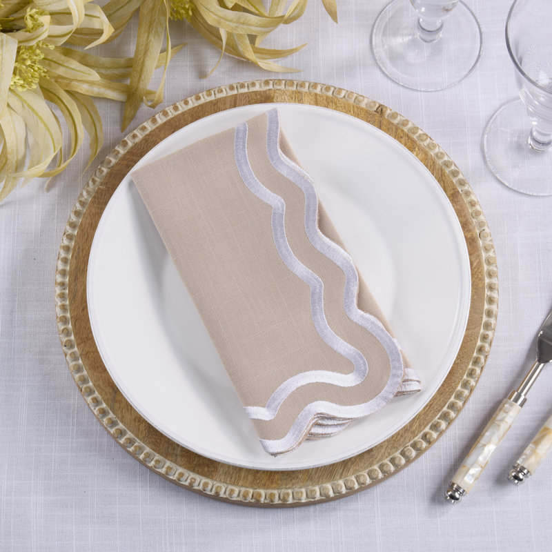 Serviettes de table festonnées en tissu (ensemble de 4) - Serviettes de table brodées pour tous les jours, Taupe