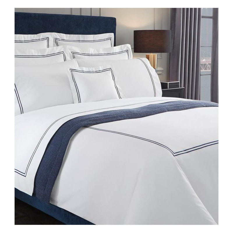 Grande Hotel Duvet Cover, King Duvet Cover, White/Navy