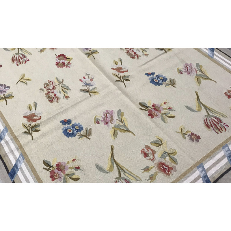 Hand-Knotted High-Quality Beige Area Rug
