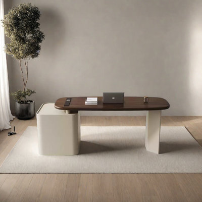 Generous Desktop Proportions Desk