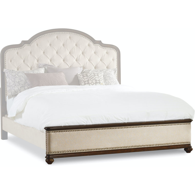 Leesburg Upholstered Bed, Queen, No