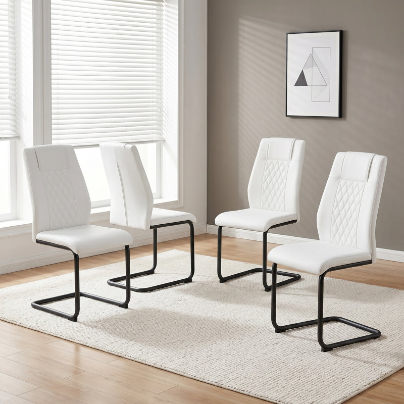 Ensemble de 4 chaises de salle à manger Kimara Modern, Set of 4, Blanc, Noir