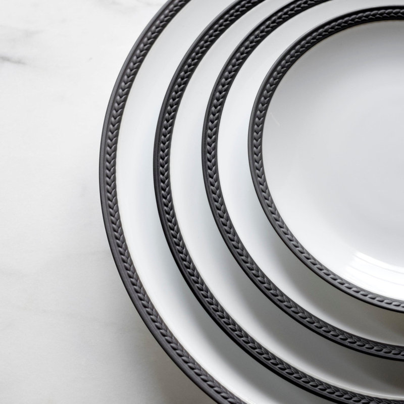 Soie Tressee Black Charger