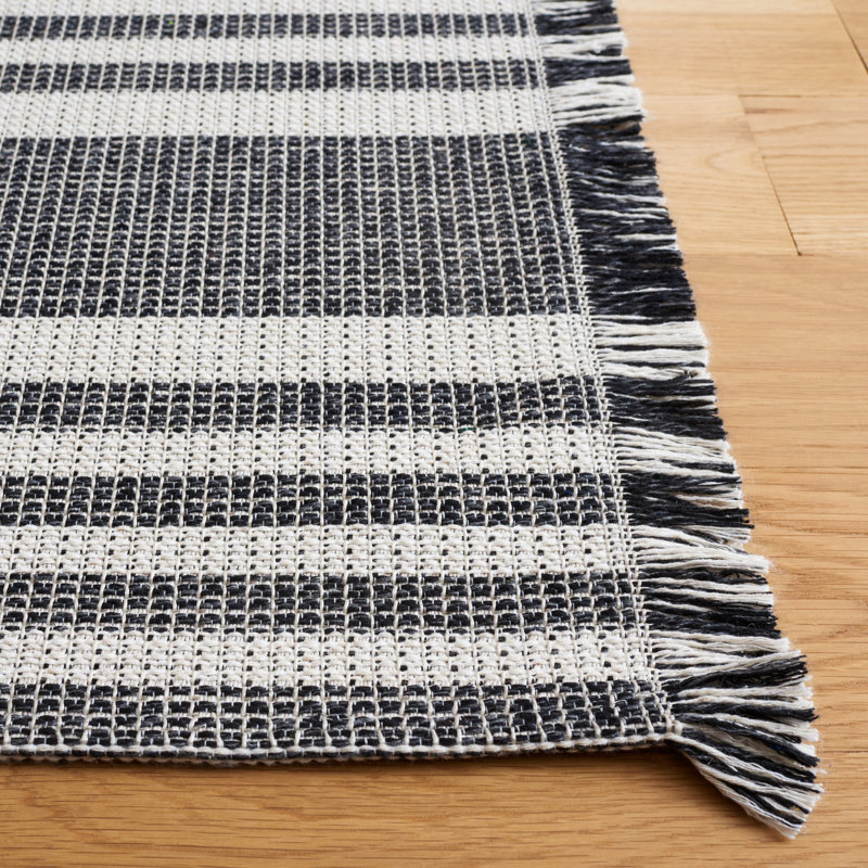 Tapis ivoire / noir Leiner, Rectangle 5 pi x 7 pi 7 po