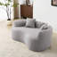 Gris incurvé de 67,01 pouces avec velours, compression complète, aucune installation nécessaire, charge de 350 lb, convient aux petits espaces et à la détente familiale, conception confortable en tissu, assemblage, limite de poids,