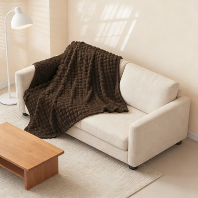 Luxurious 3D Checkered Fleece Throw Blanket, Soft And Warm Plush Blanket For Couch, Bed, And Home Decor