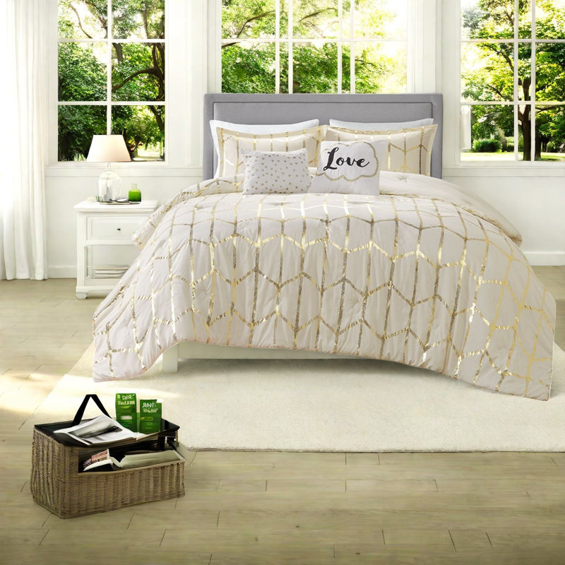 Ultra Soft Microfiber Bedding Sets, Metallic Contemporary Home Style