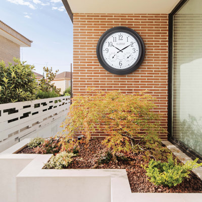18" Indoor/Outdoor Atomic Clock with Temperature and Humidity