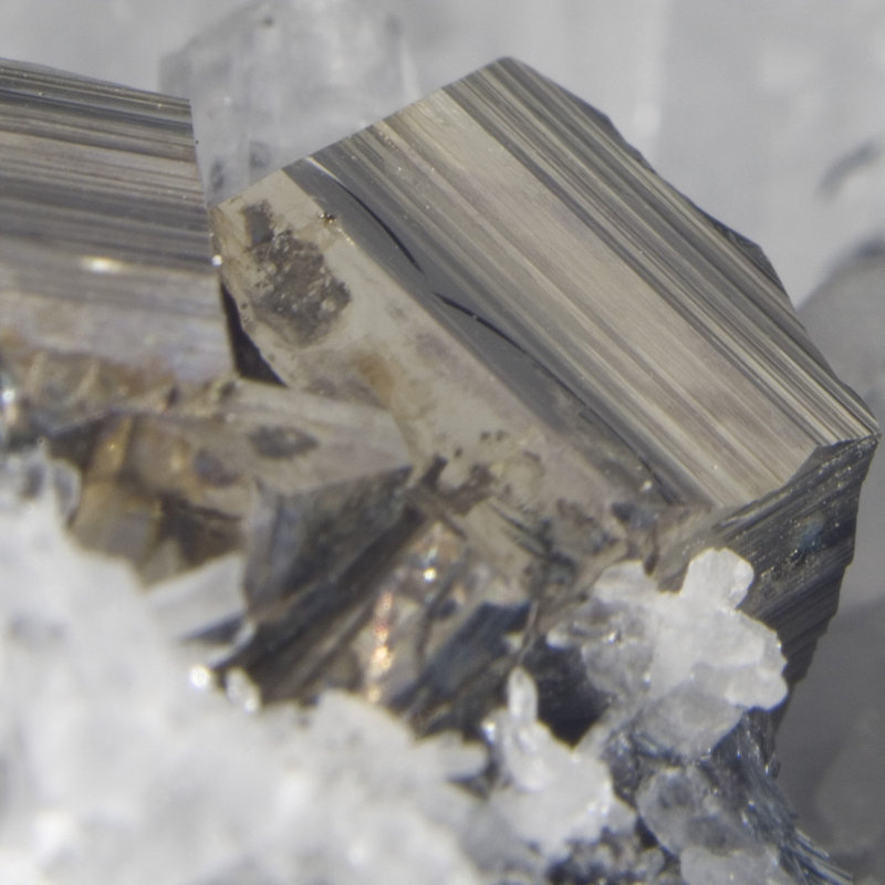 Rhosyn Crystal
