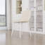 4 chaises de salle à manger modernes en lin beige, avec structure, créent un espace élégant avec des pieds en métal blanc et pratiques pour votre maison