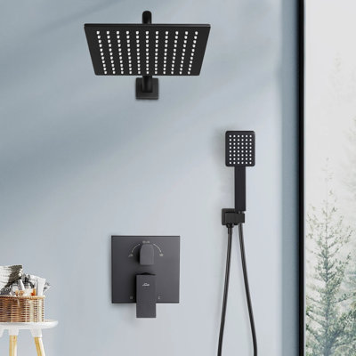 Système de douche complet en métal avec valve brute