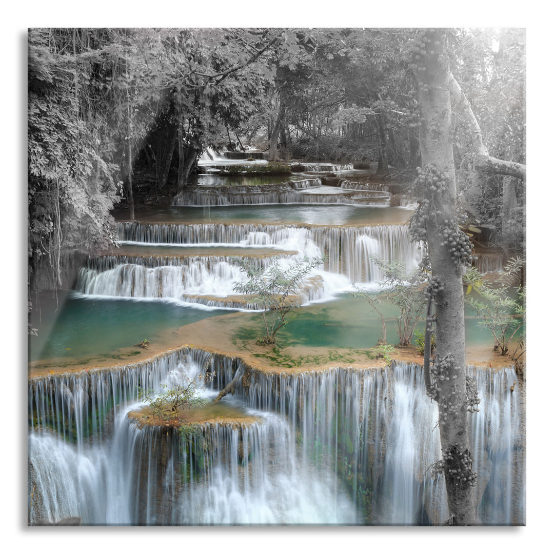 Glasbild Regenwald-Wasserfall