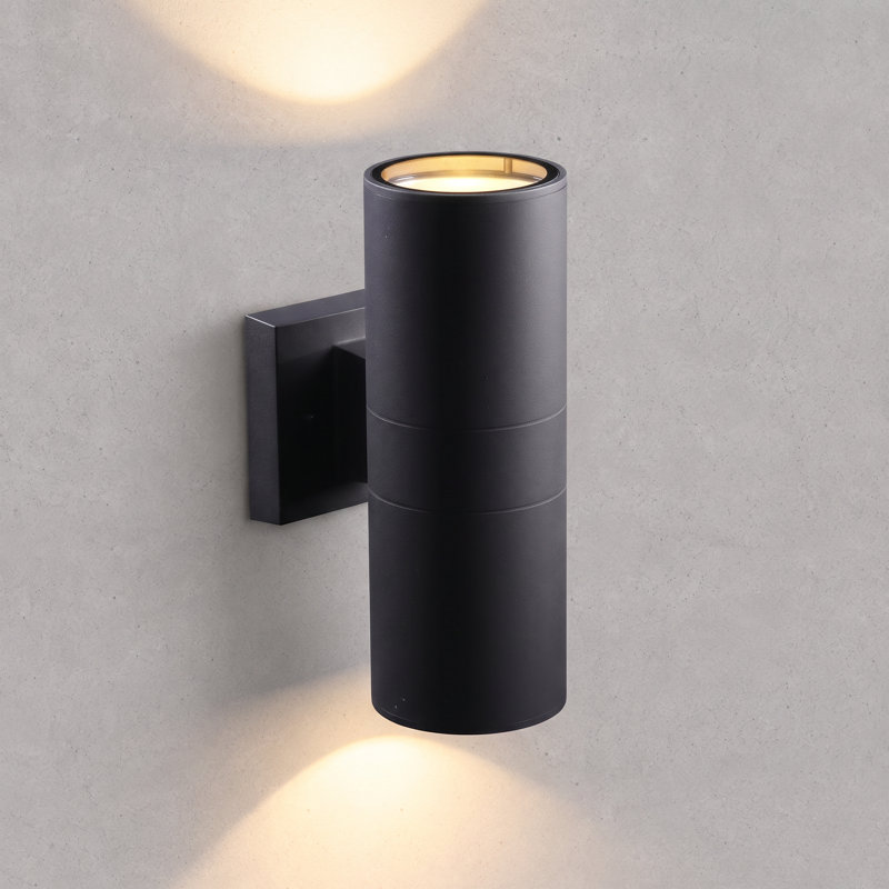 Applique murale extérieure cylindrique en aluminium noir mat Lund, réglable en hauteur et en profondeur, 22 po