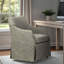 Chaise rembourrée avec accoudoirs et roulettes cachées-62636652