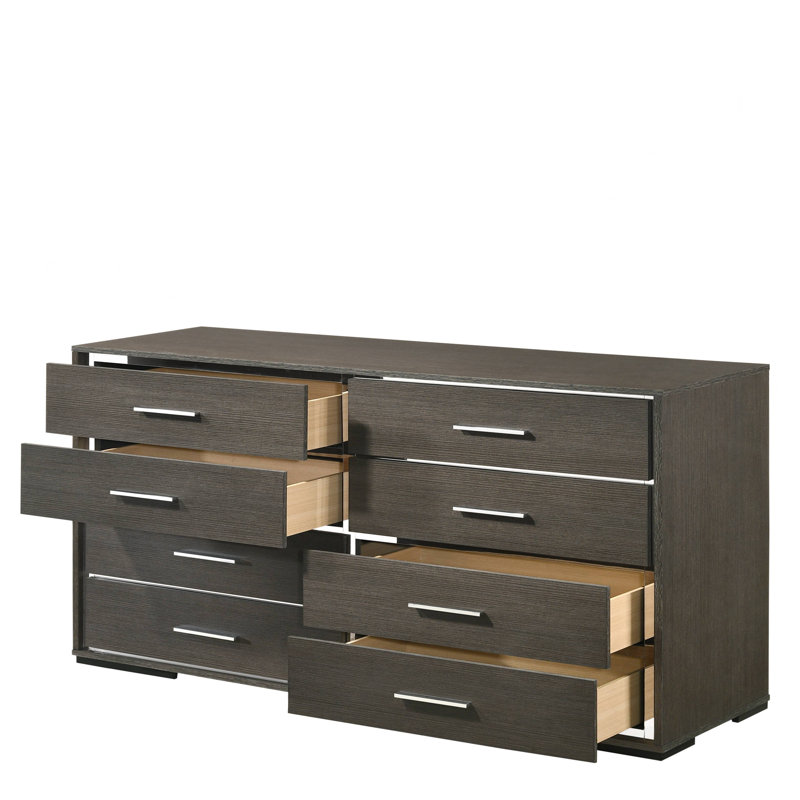 Commode à huit tiroirs