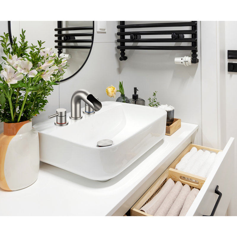 2-handle Bathroom Faucet with Drain Assembly, Brushed Nickel