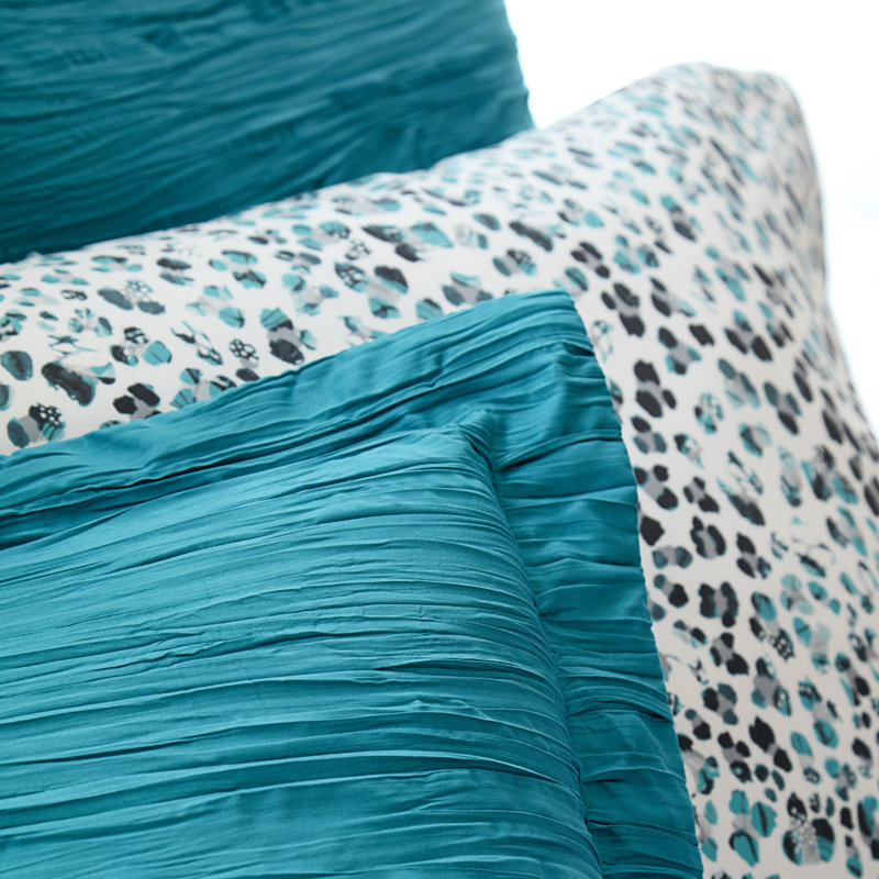 Relaxed Crinkle Comforter Set, Full/Queen Comforter + 2 Shams, Teal