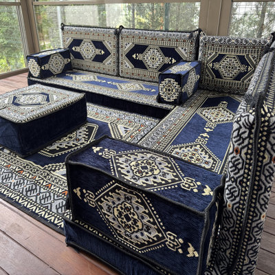 Ensemble de canapé avec repose-pieds de style tribal moderne avec repose-pieds et accoudoirs