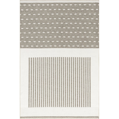 Ofeliya Geometric Reversible Machine Washable Area Rug