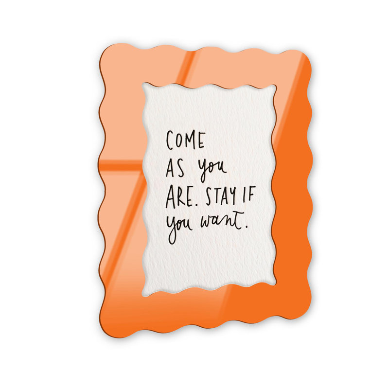 Cadre mural en acrylique «Come as you are» par NOTORIART, H 27,5 po x l 19,5 po, Ondulé, Orange