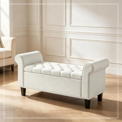 Tufted Storage Trentham with Rolled Arms