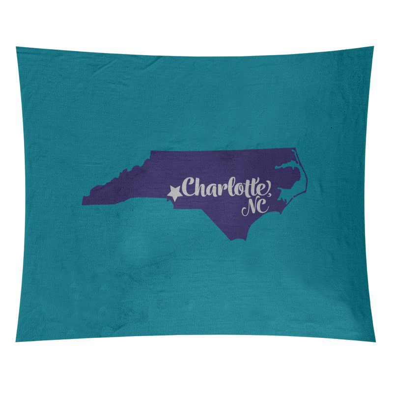 Tapisserie «North Carolina Sports», H 51 po x l 60 po, Bleu sarcelle foncé / mauve