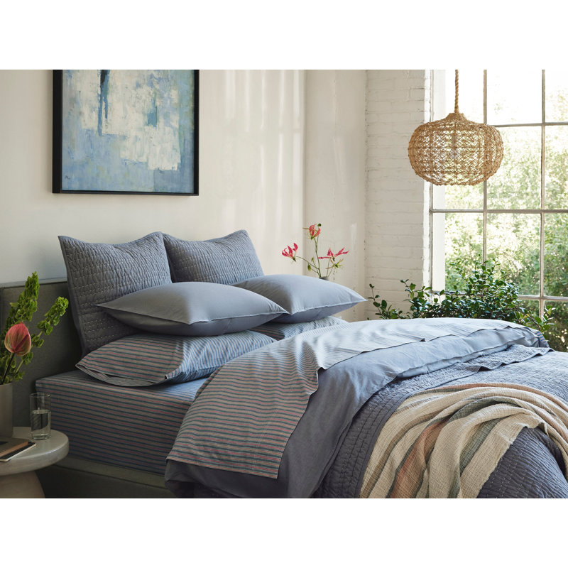 Topanga Organic Matelasse Woven Throw, Dusk Stripe