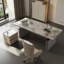 Bureau debout électrique de luxe moderne avec plateau en pierre frittée, options de pieds en cuir bicolore-1207806434-1207806365