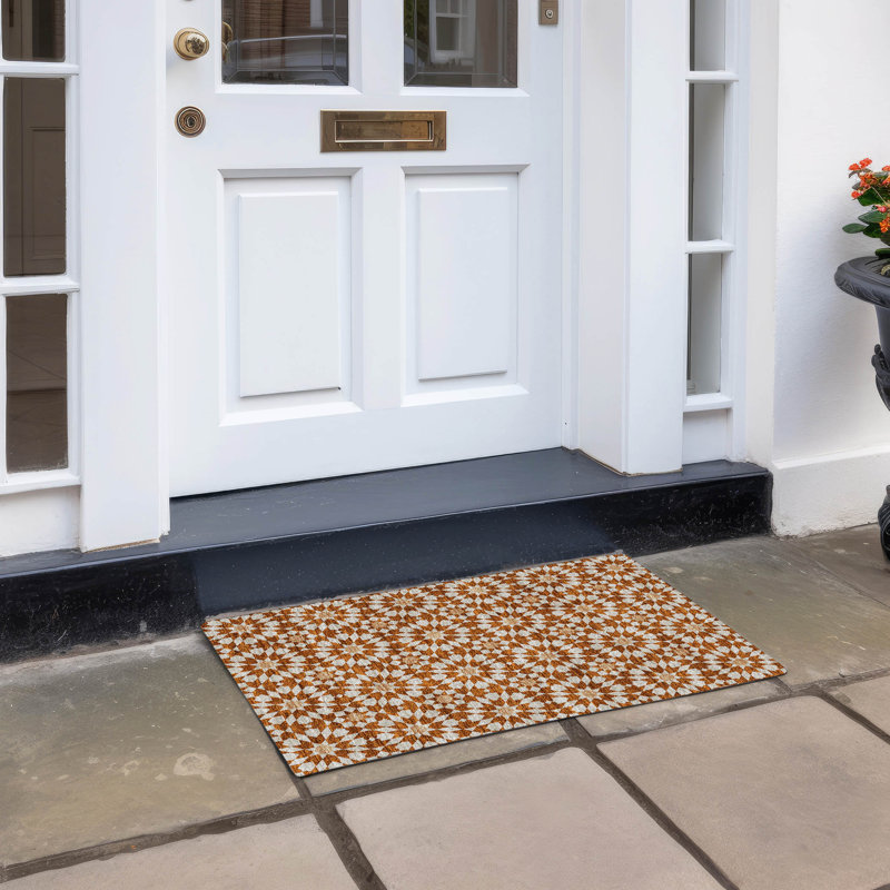 Washable Floral Indoor / Outdoor Rug, Rectangle 1'8" x 2'6"