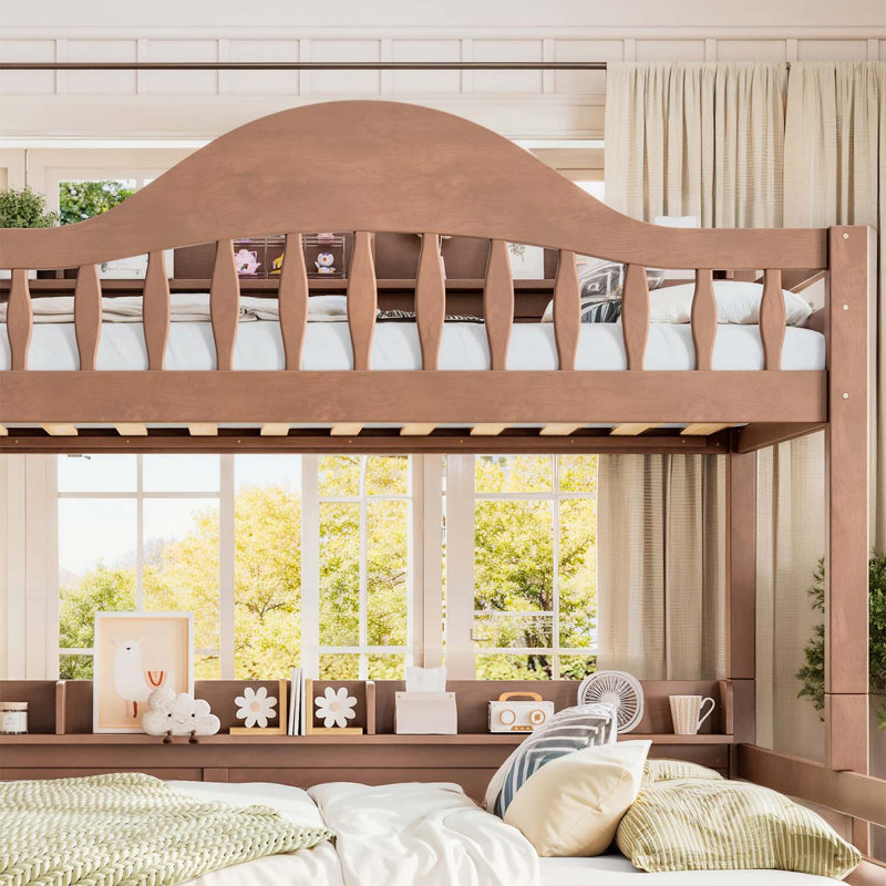 Lit superposé simple au-dessus de grand lit simple avec rangement, garde-corps courbé et tablettes latérales, structure en bois massif, aucun sommier nécessaire, naturel profond