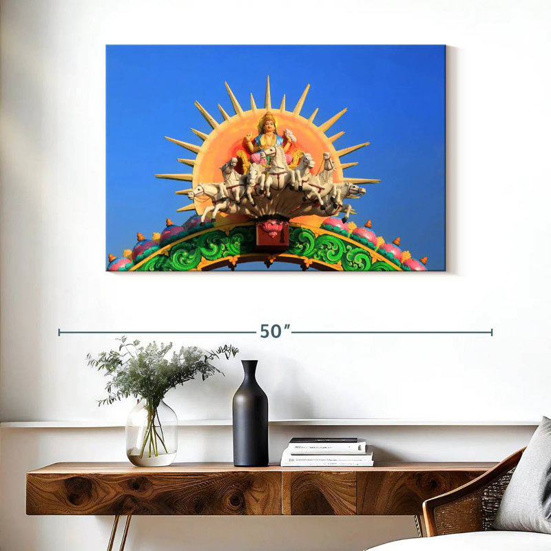 Divinité indienne Surya, H 26 po x l 39 po