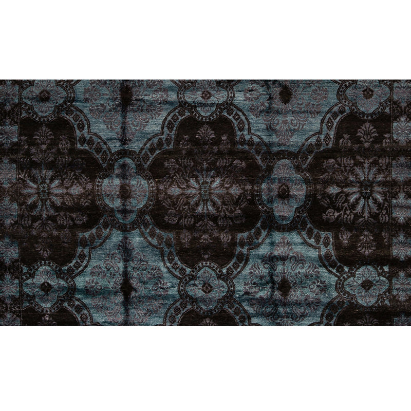 Hand Woven Wool Oriental Area Rug